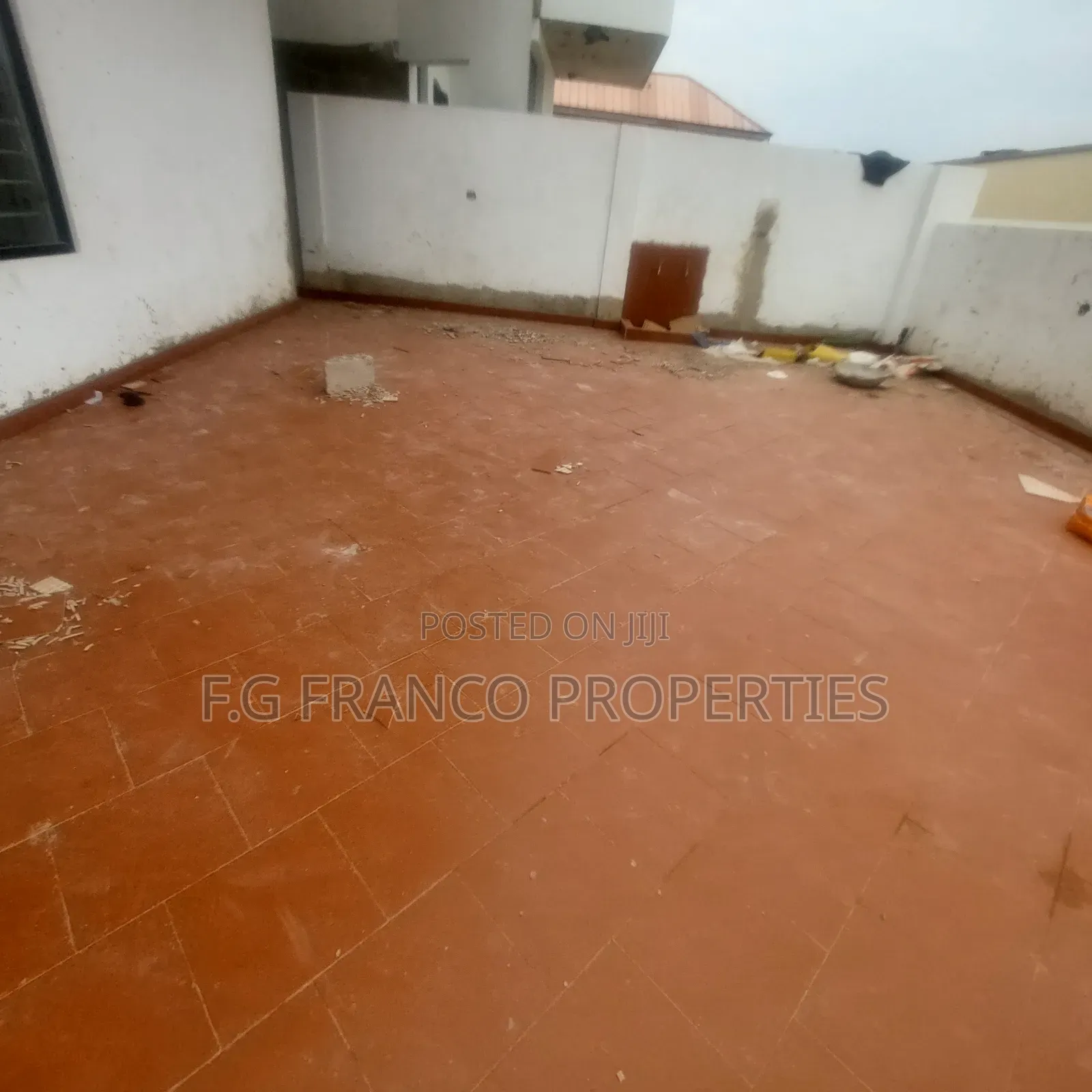 4bdrm House in Kg Franco Properties, Spintex for sale in Spintex