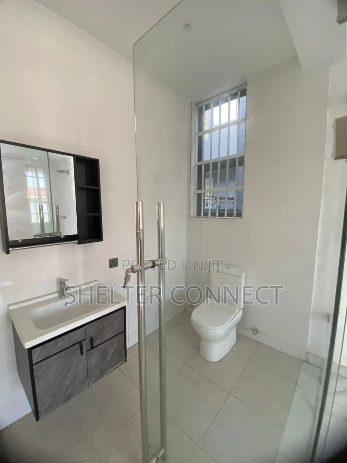 4bdrm Duplex in Adrnta, Barrier for rent in Barrier