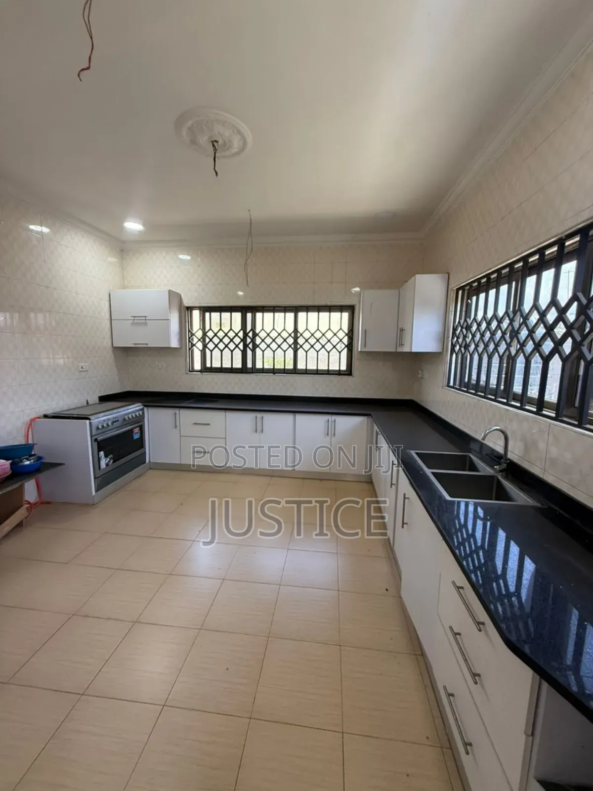 5bdrm House in Old Barrier for sale in Old Barrier