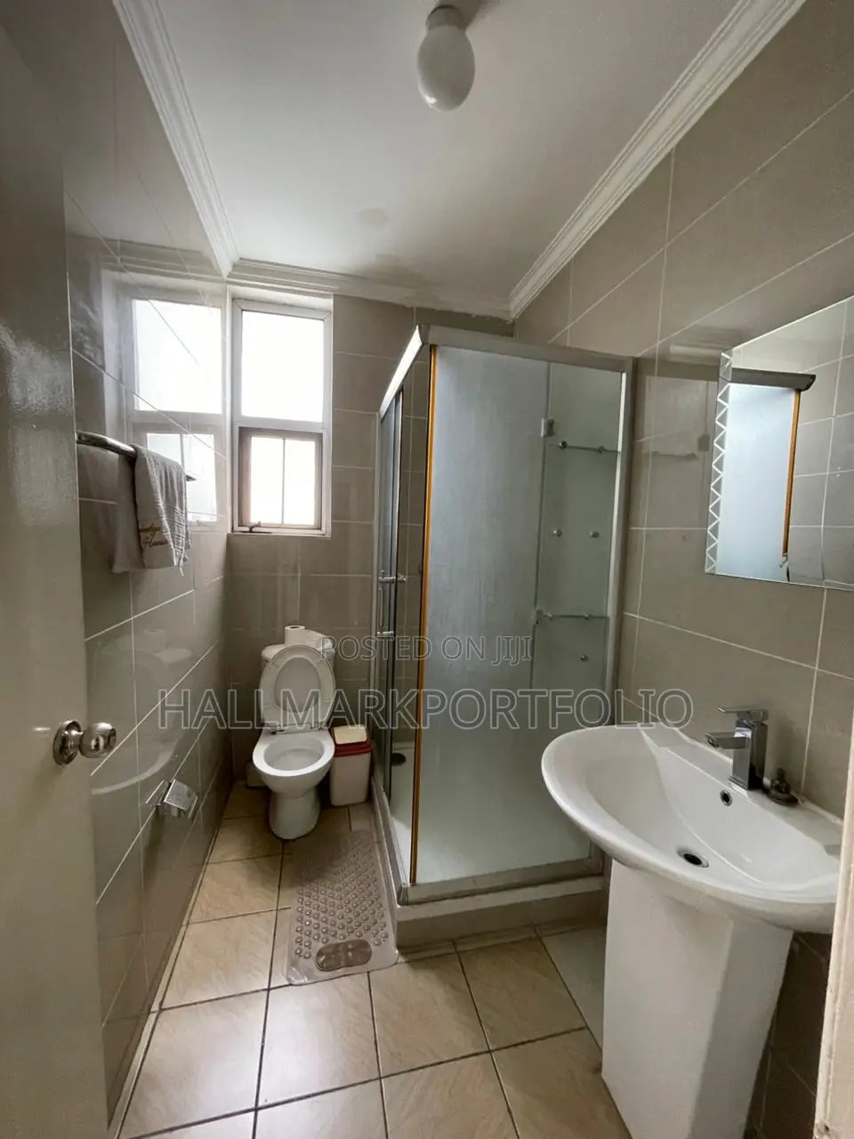 Furnished 2bdrm Apartment in East Legon for rent in East Legon