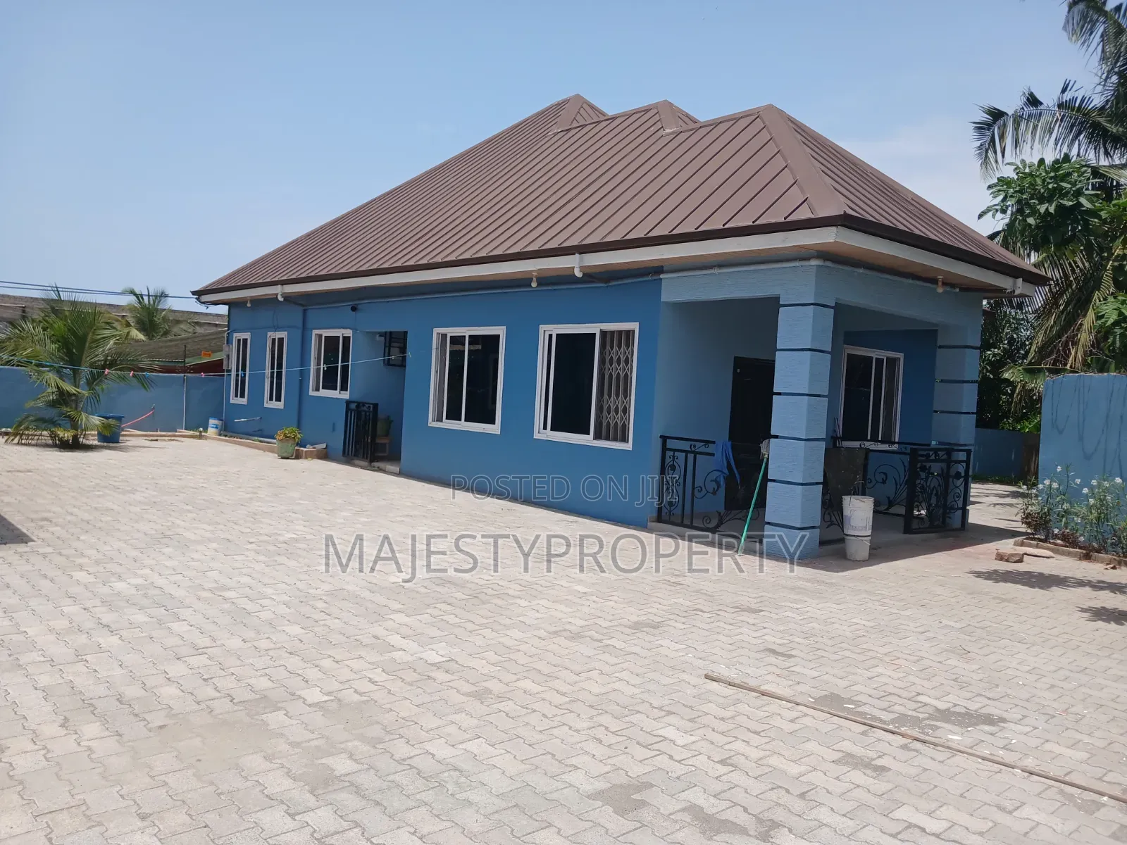 3bdrm Apartment in Okpoegonor, Manet Court for rent in Manet Court