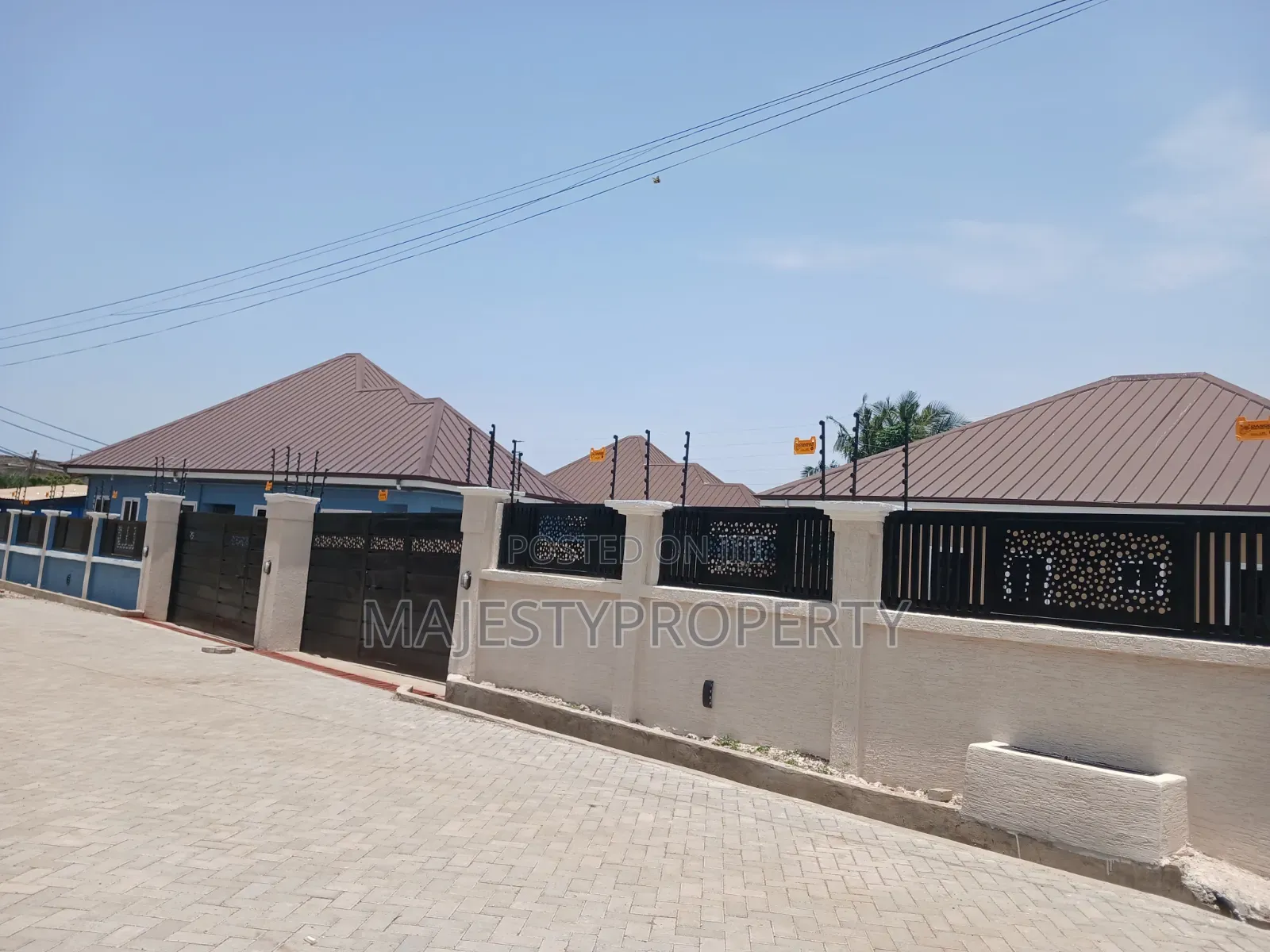 3bdrm Apartment in Okpoegonor, Manet Court for rent in Manet Court