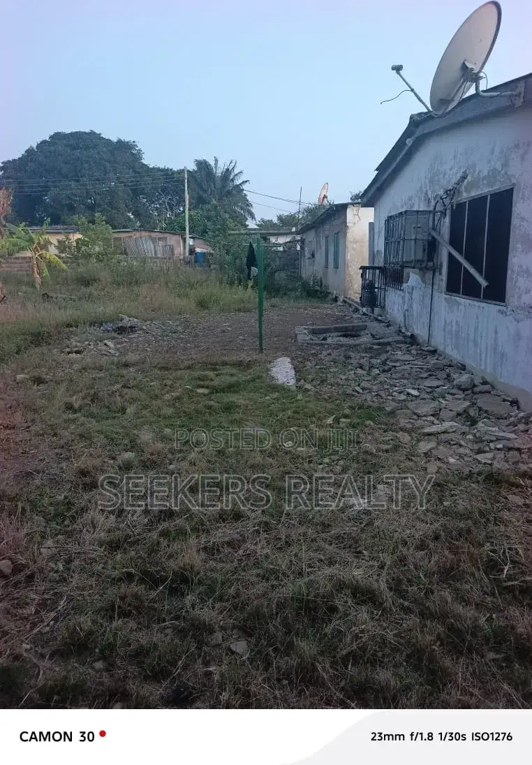 One and Half Plot of Land Freehold for Sale at Osu in Nyaniba Estate