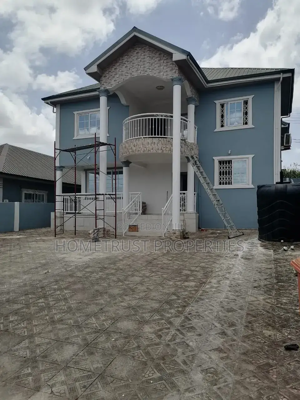 6bdrm Duplex in Pokuase Acp for rent in Pokuase