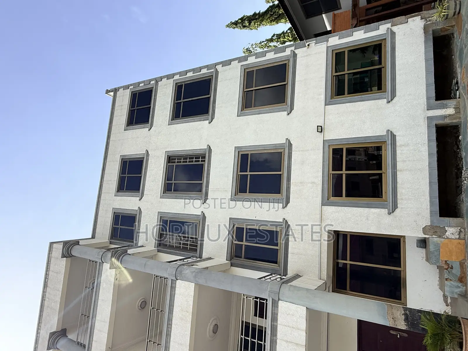 3bdrm Apartment in Very Close To Road, Adjiriganor for rent in Adjiriganor