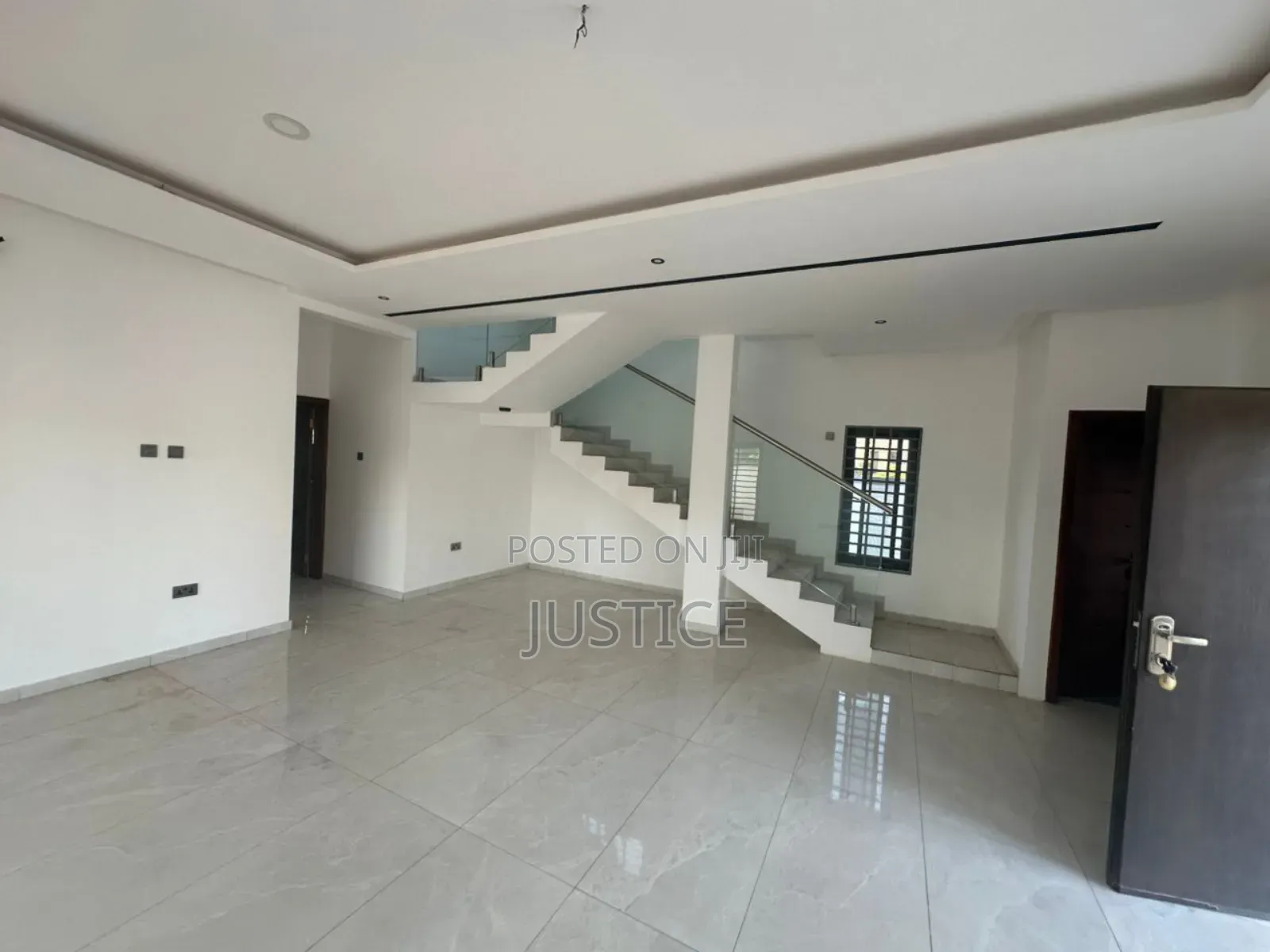 4bdrm House in C25 Tema, Community 25 for sale in Community 25
