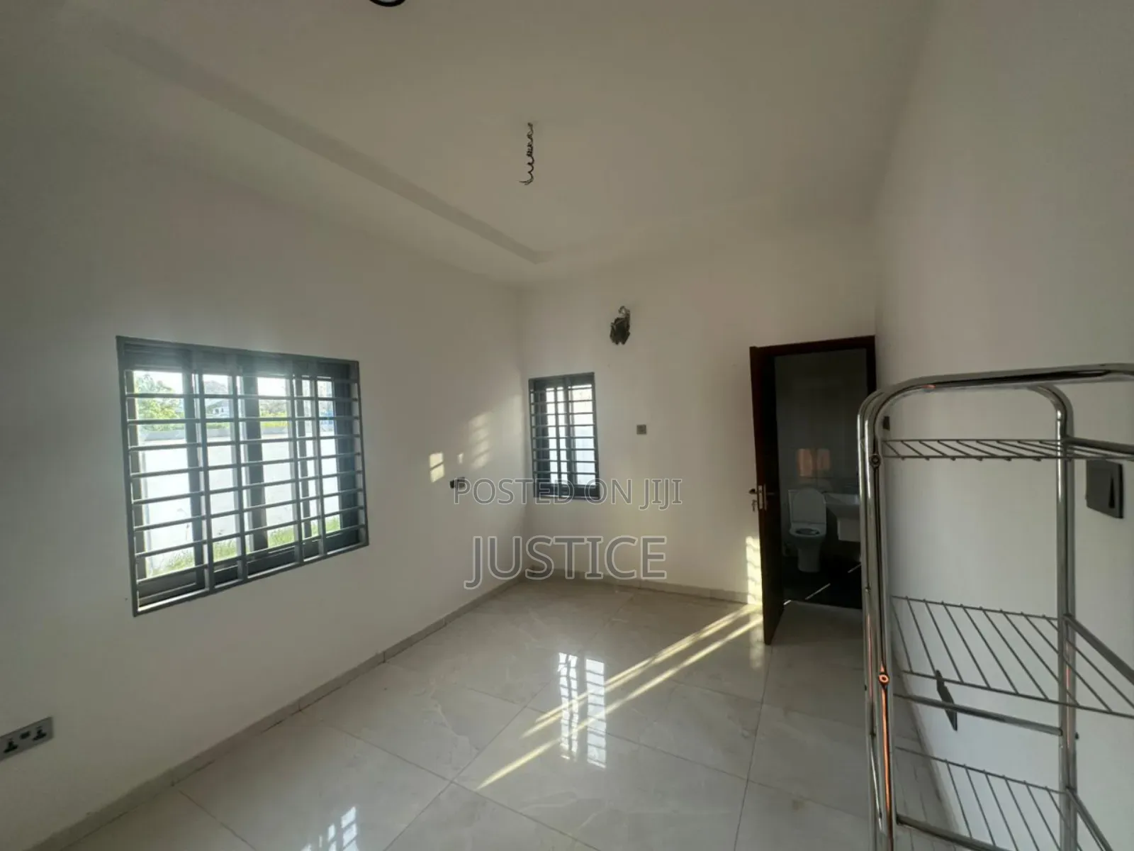 4bdrm House in C25 Tema, Community 25 for sale in Community 25