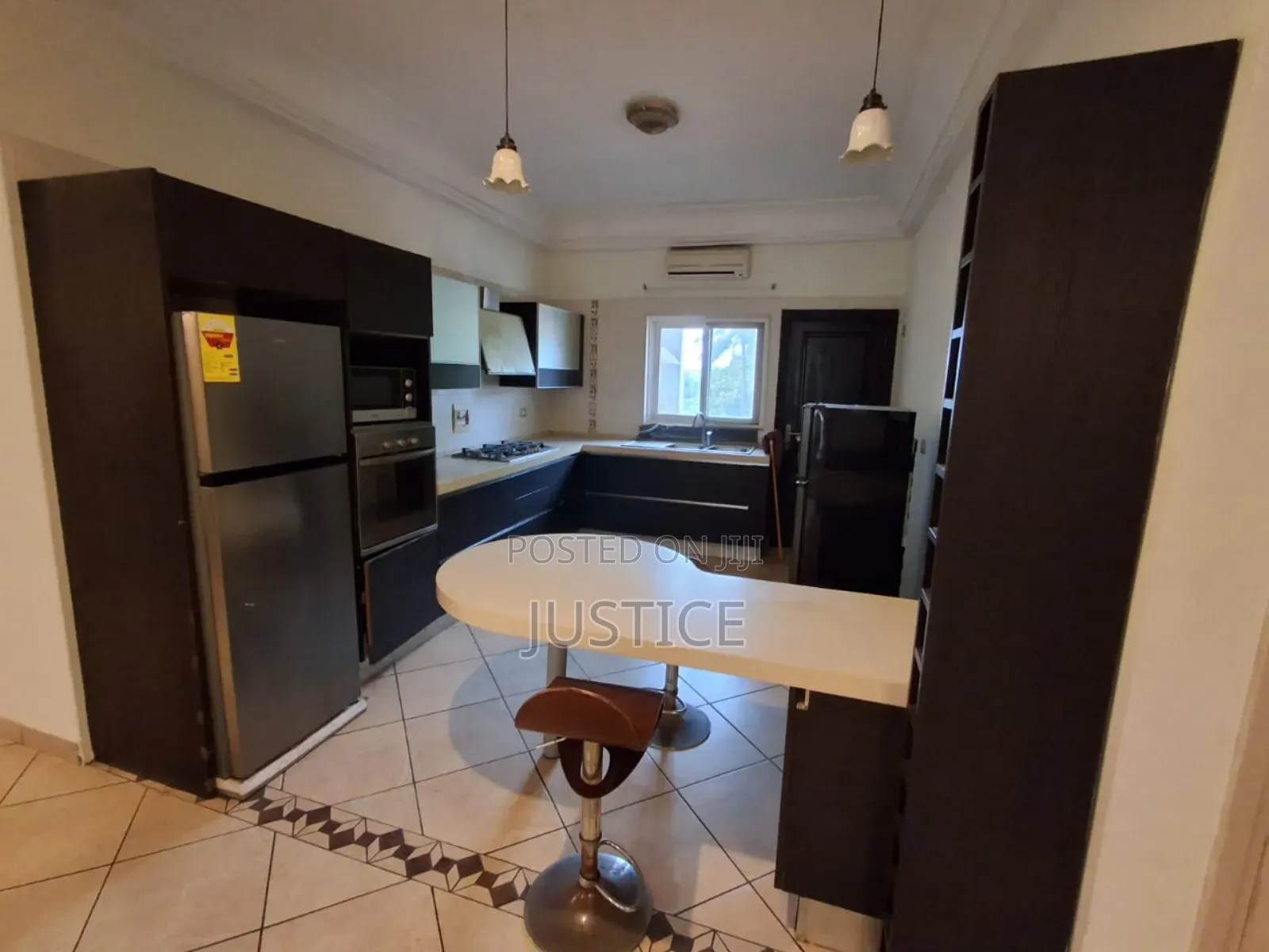 Furnished 3bdrm Apartment in Airport for rent in Airport Residential Area
