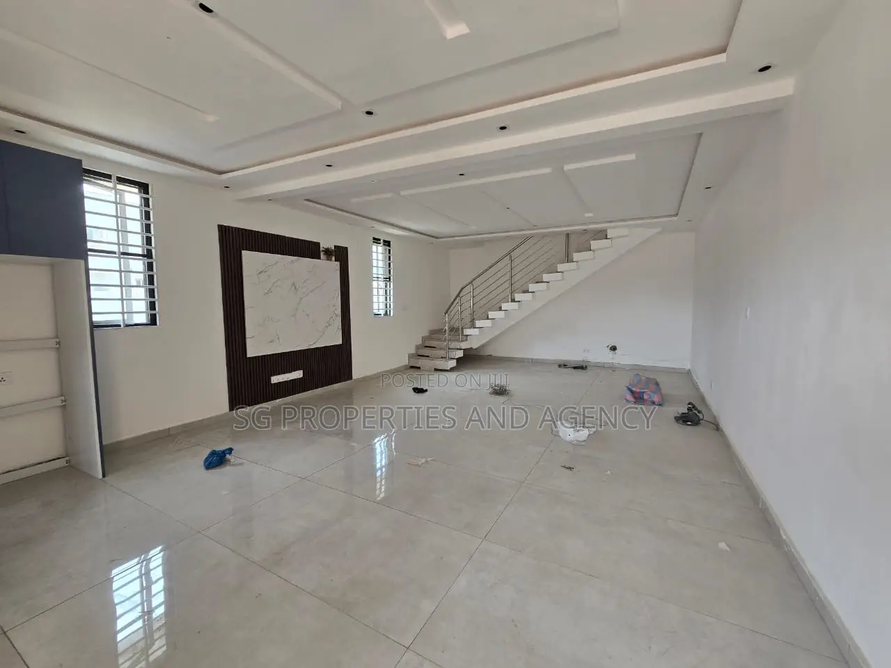 2bdrm Townhouse / Terrace in Lashibi, Sakumono for rent in Sakumono