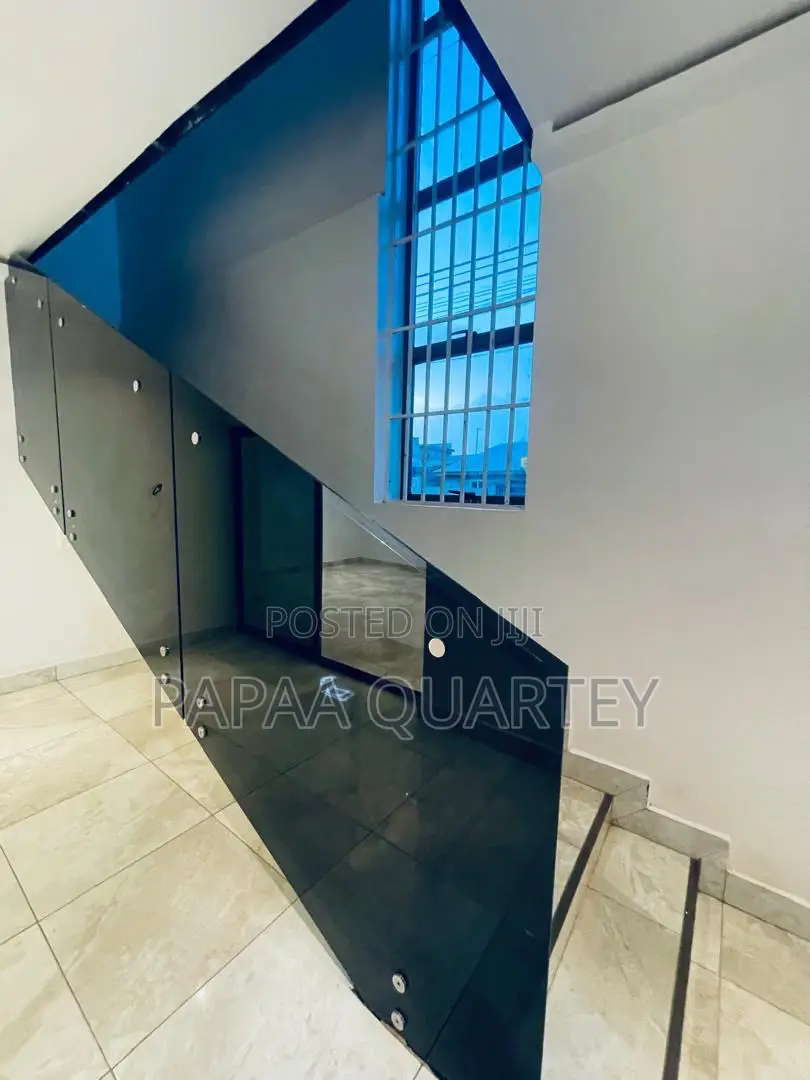 4bdrm House in East Legon for sale in East Legon