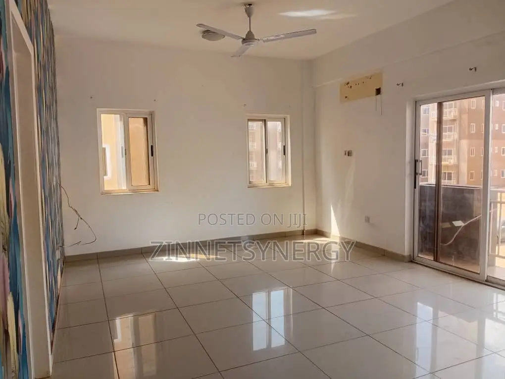 2bdrm Apartment in Devtraco, Community 25 for sale in Community 25