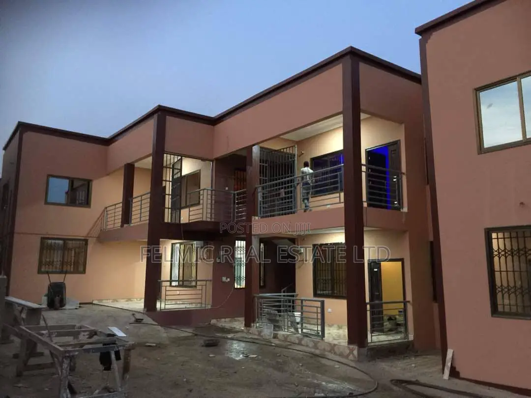 10bdrm Apartment in Felmic Real Estate, Kwabenya for sale in Kwabenya