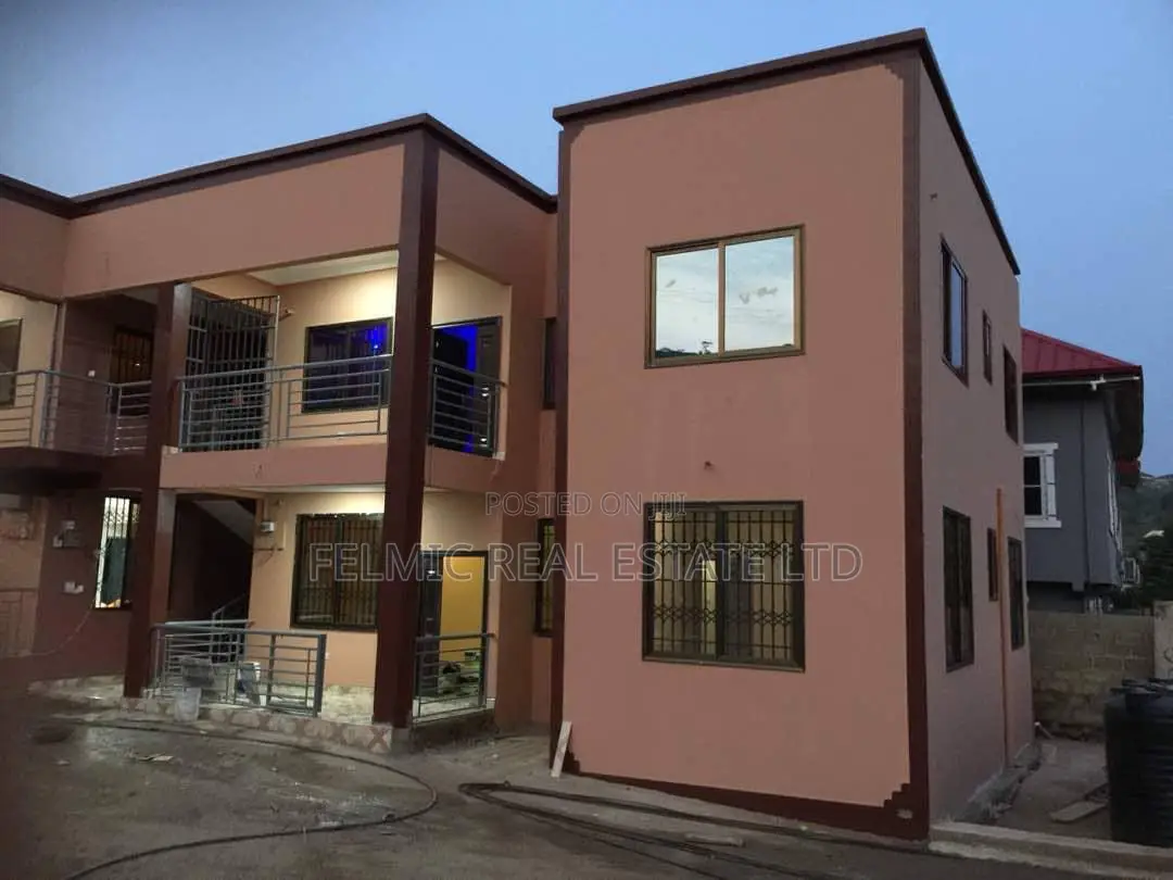 10bdrm Apartment in Felmic Real Estate, Kwabenya for sale in Kwabenya