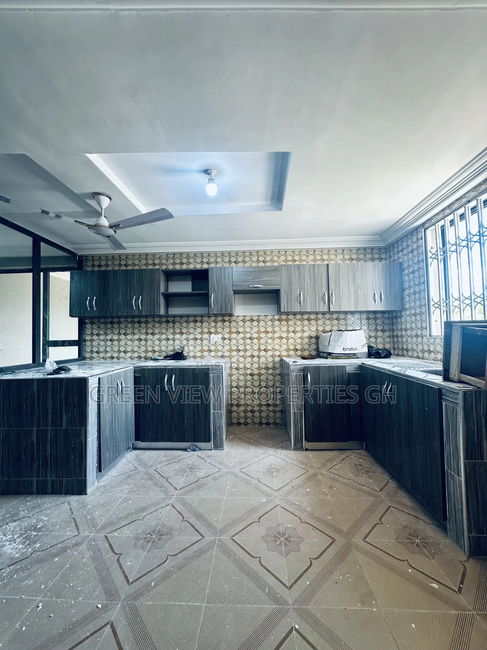 3bdrm Apartment in West Hills Mall Area for rent in West Hills Mall Area