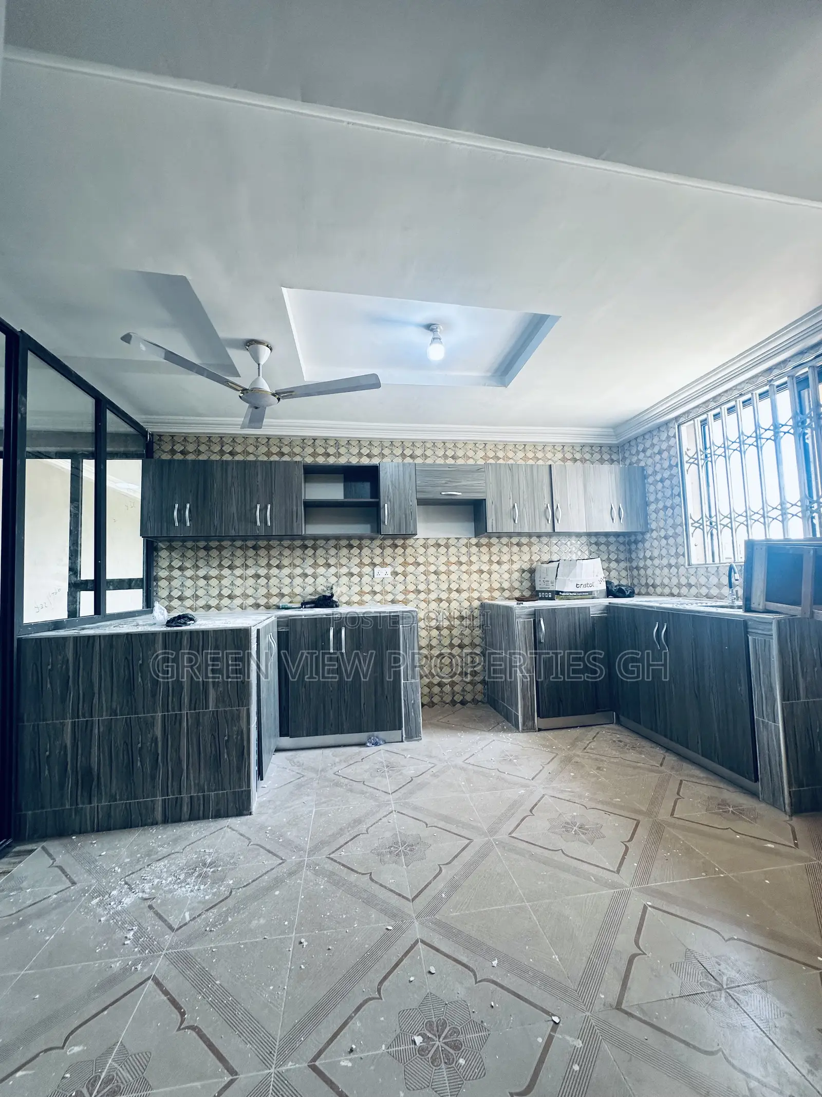 3bdrm Apartment in West Hills Mall Area for rent in West Hills Mall Area