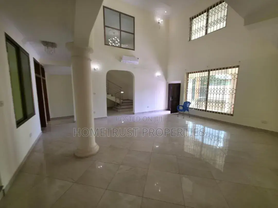 8bdrm Duplex in East Legon A&C Mall for rent in A&C Mall Area