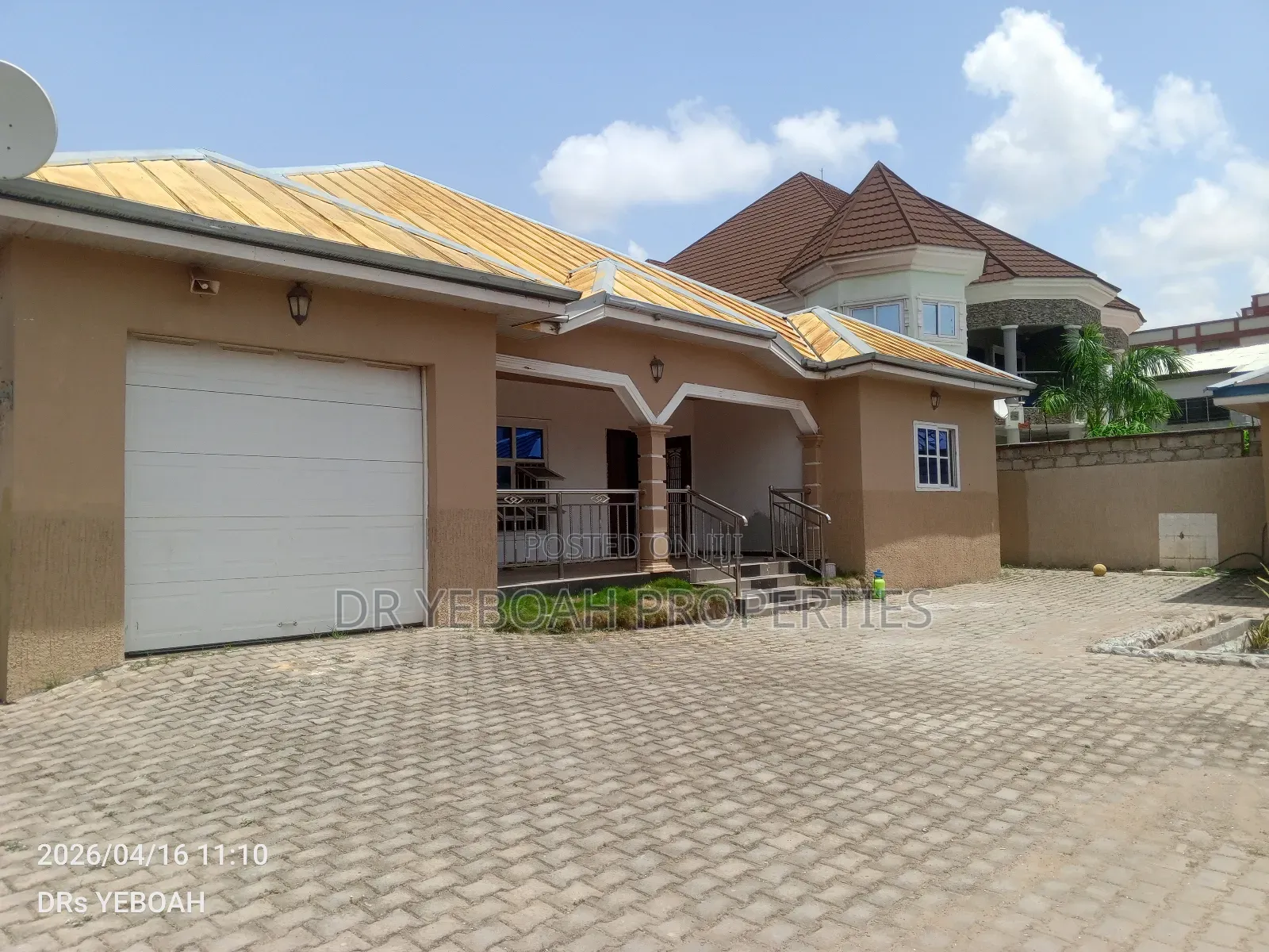 5bdrm House in Teshie Greda Estate, Manet Junction for rent in Manet Junction