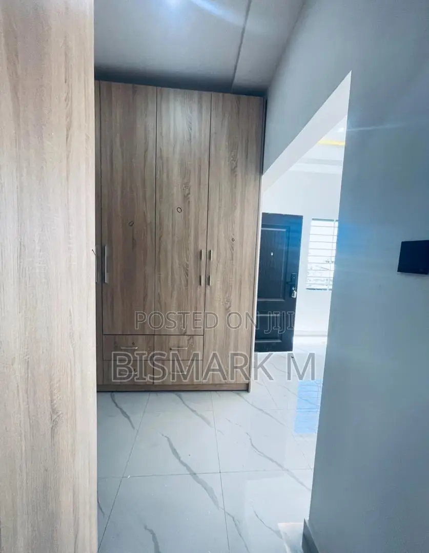 4bdrm House in Lakeside Estate., Ashaley Botwe for sale in Ashaley Botwe
