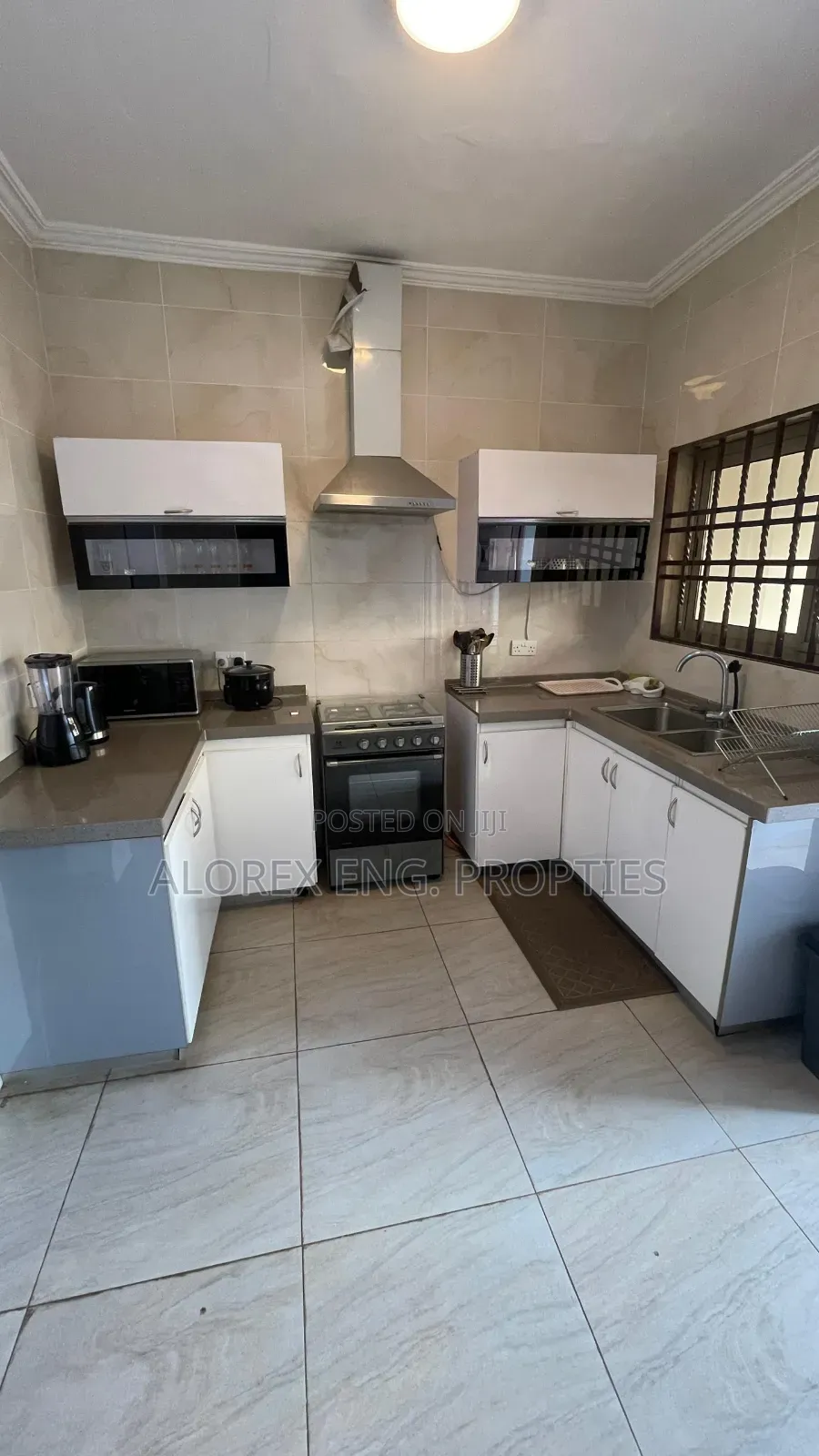 Furnished 3bdrm Apartment in Adenta, Frafraha for sale in Frafraha
