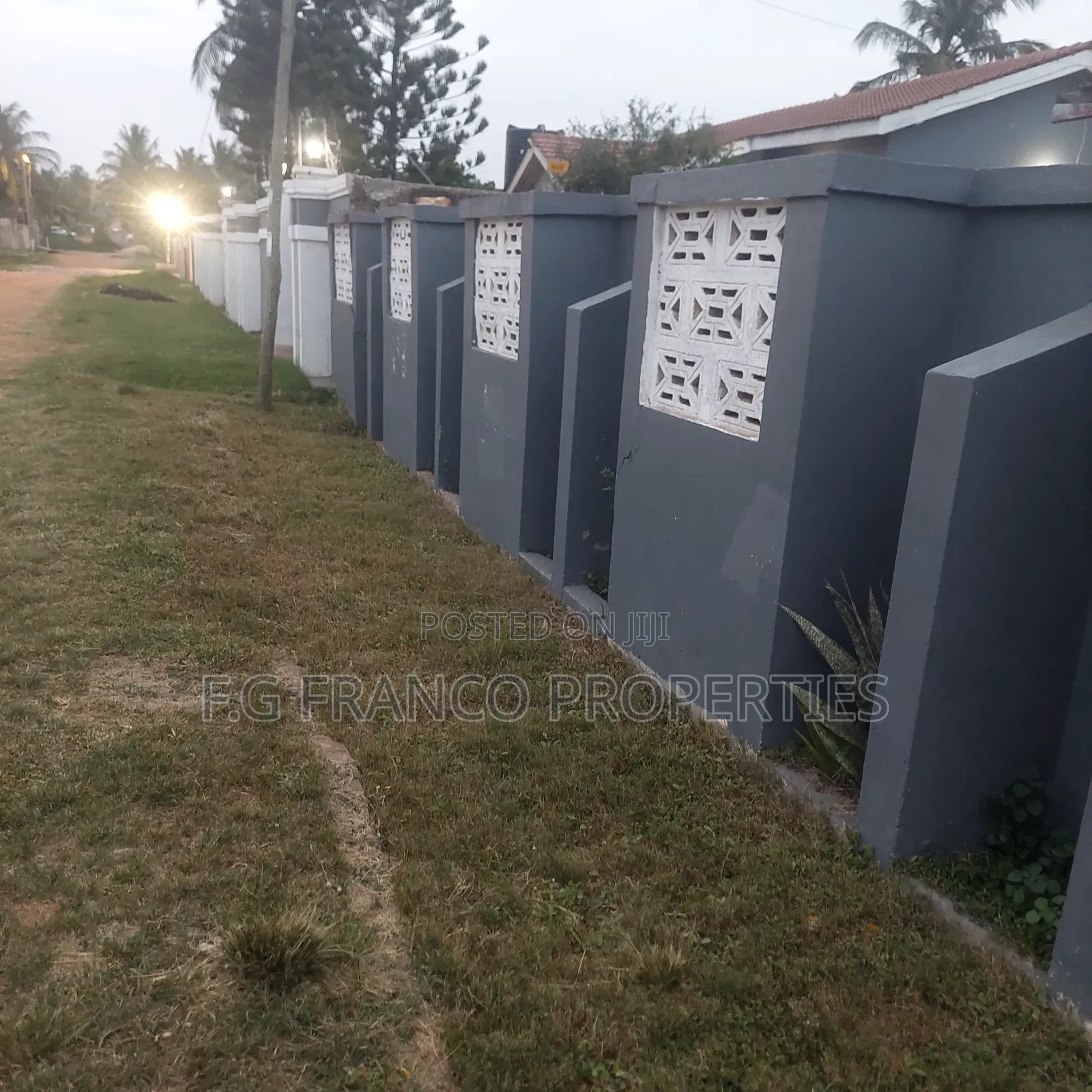 2bdrm House in Kg Franco Properties, Spintex for sale in Spintex