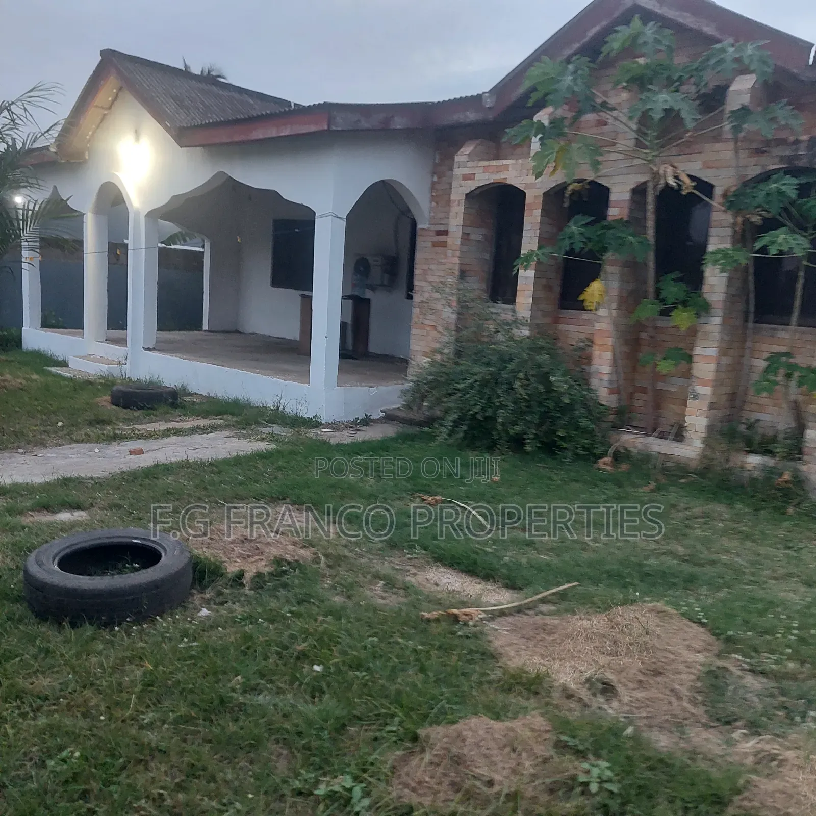 2bdrm House in Kg Franco Properties, Spintex for sale in Spintex
