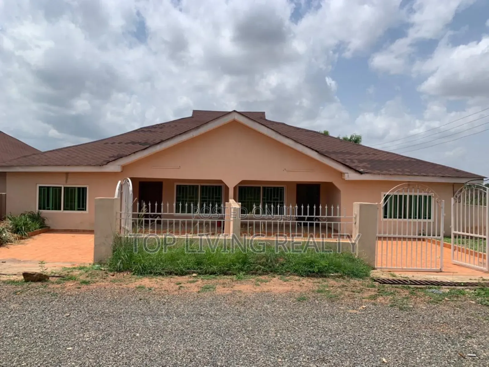 3bdrm House in Amrahia, Malejor for rent in Malejor