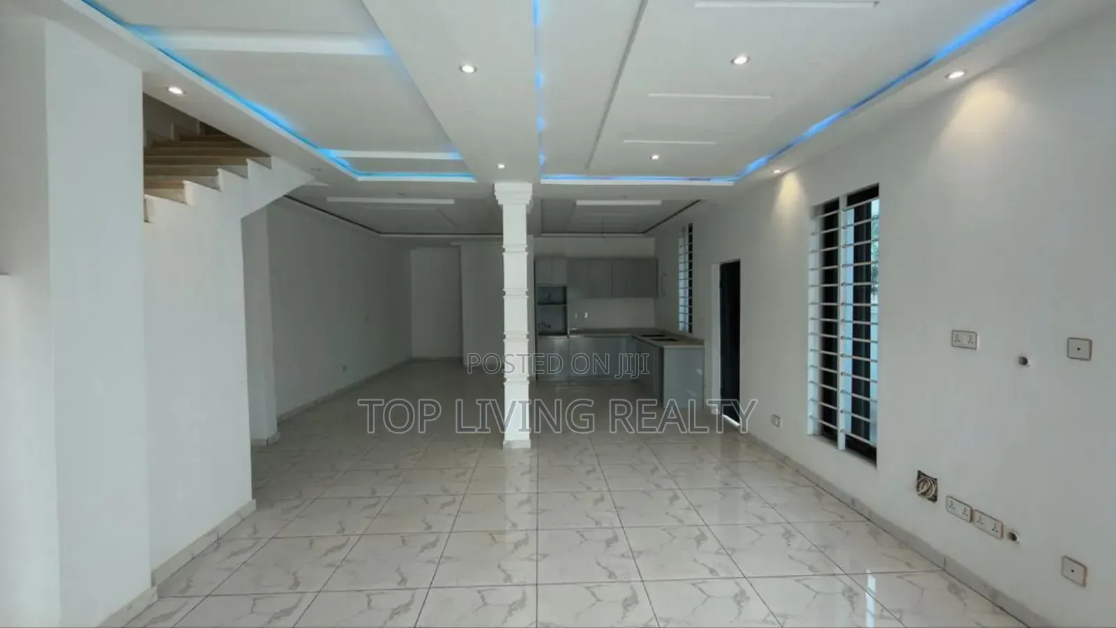 4bdrm Townhouse / Terrace in Oyarifa, Ghana Flag for rent in Ghana Flag