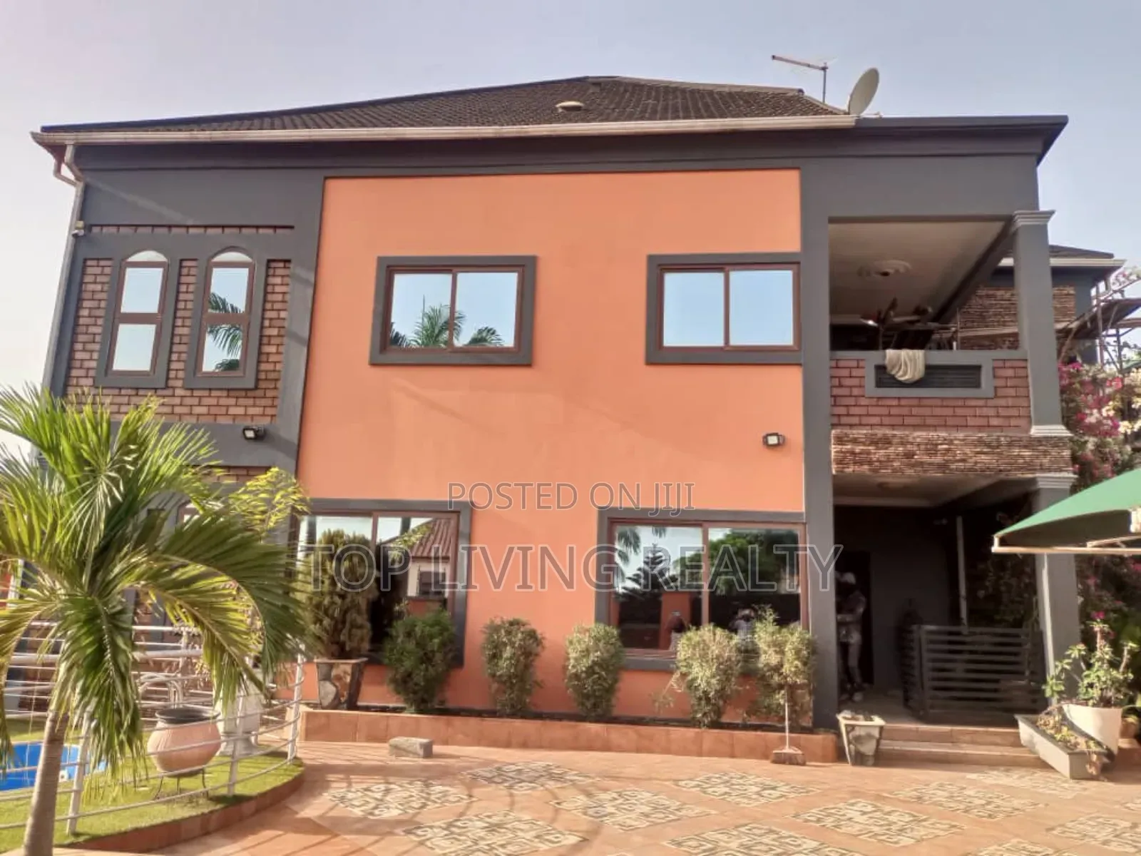 4bdrm House in 25, Community 25 for sale in Community 25