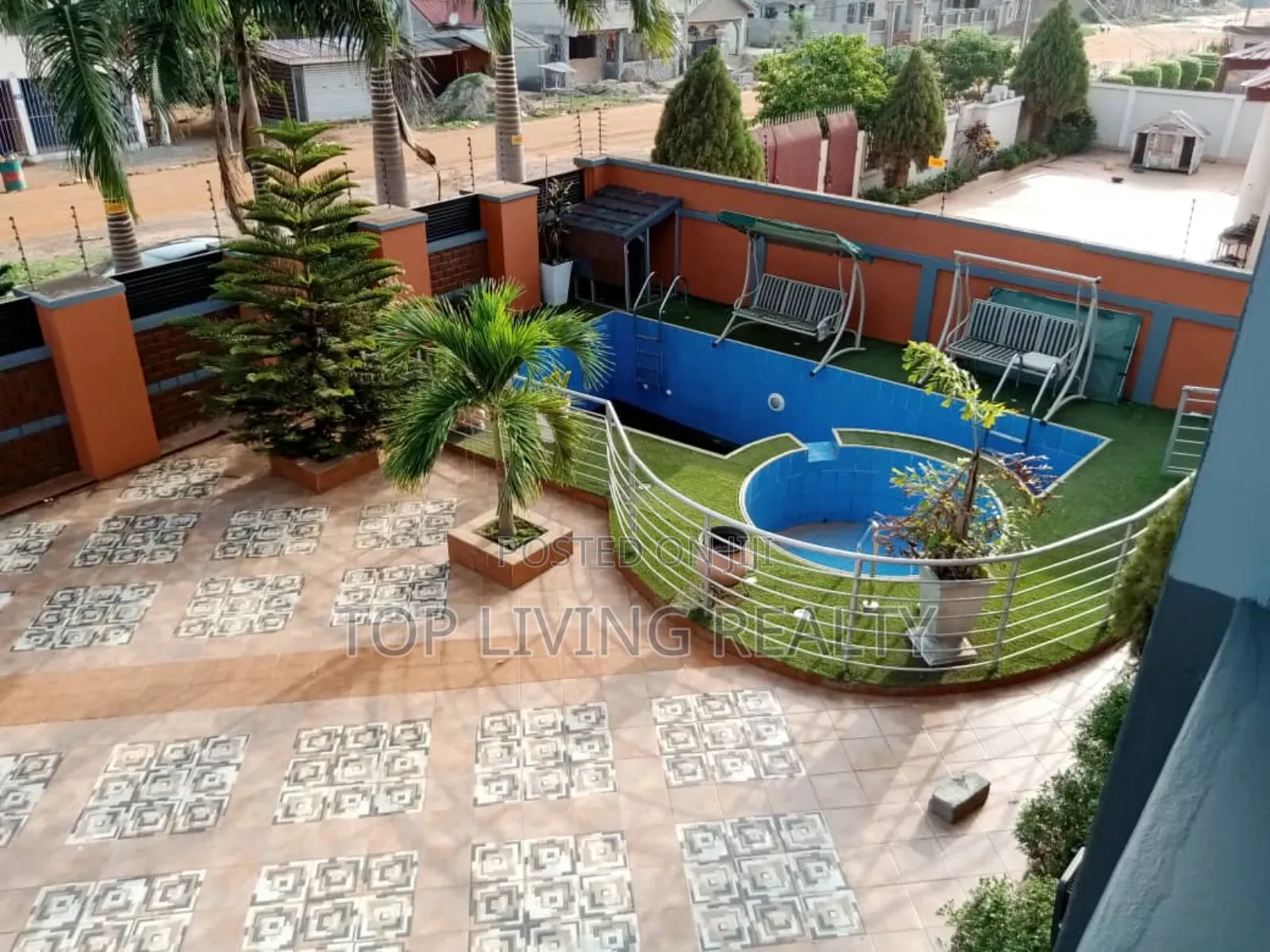 4bdrm House in 25, Community 25 for sale in Community 25