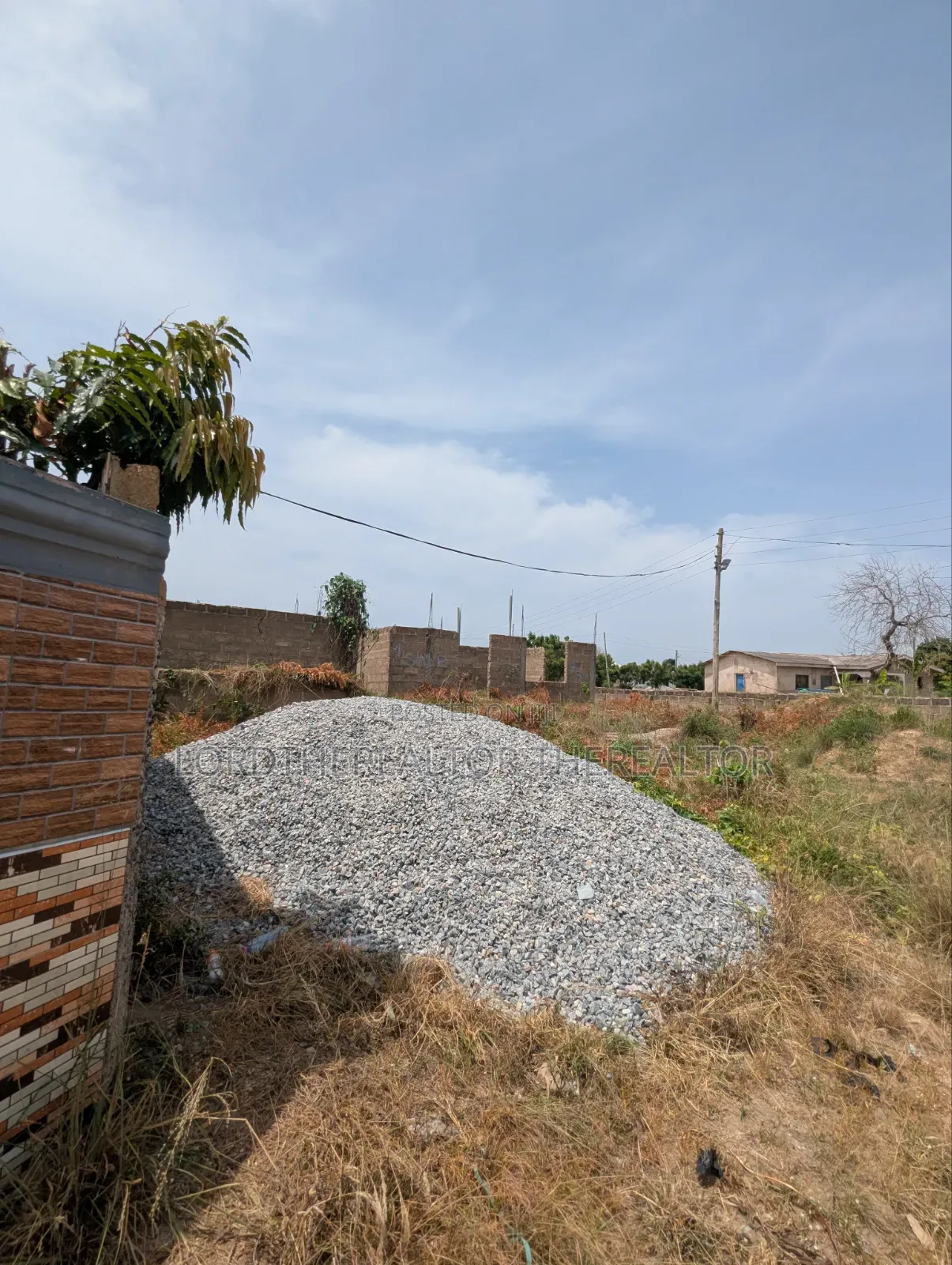 Full Plot for Sale in Nyanyano