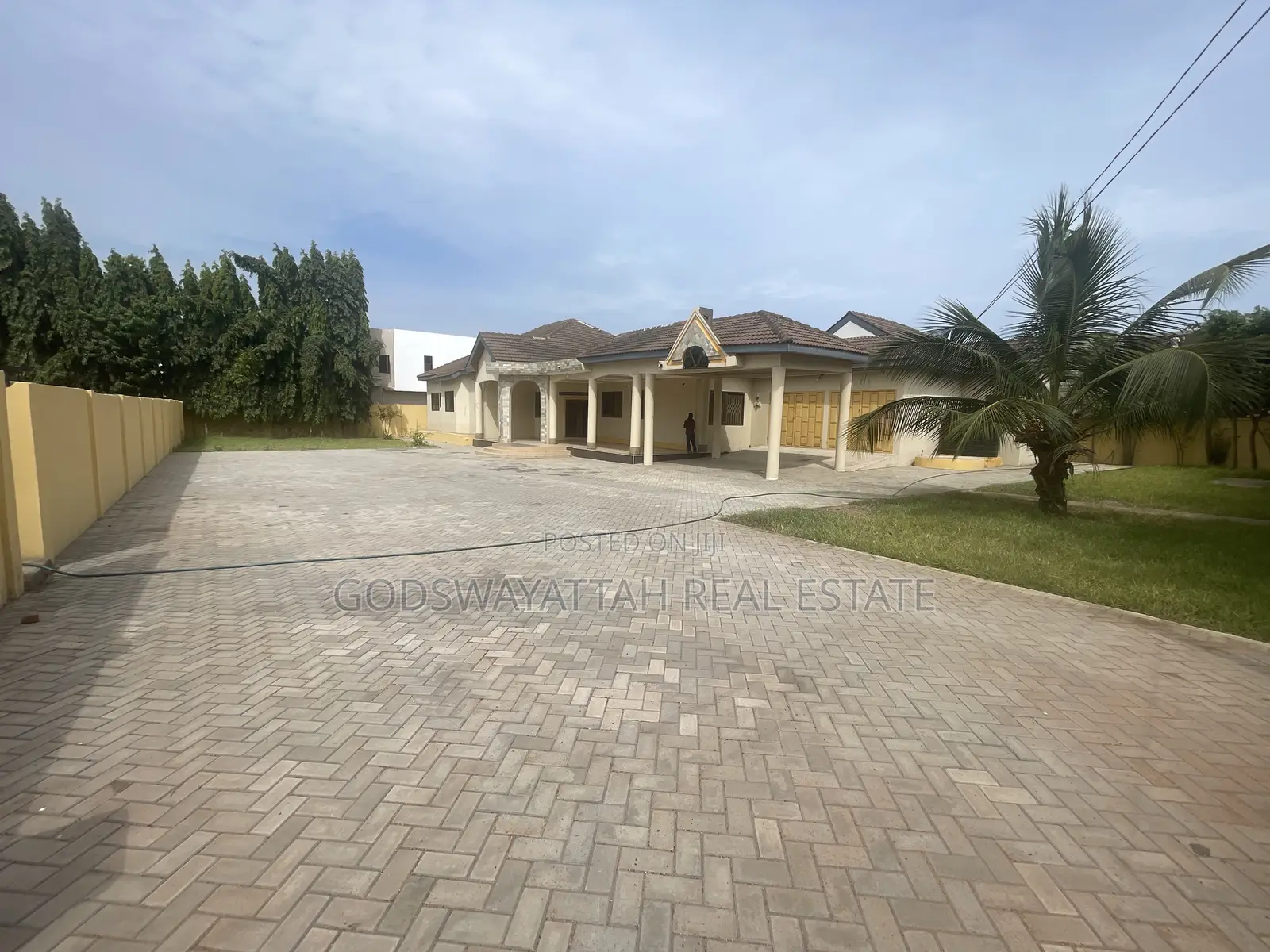 4bdrm House in East Legon, Adjiriganor for rent in Adjiriganor