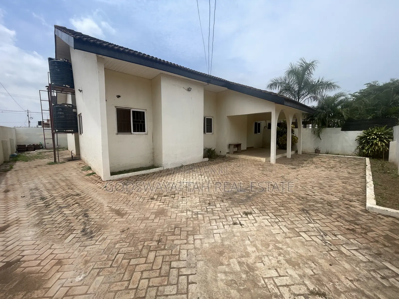 3bdrm House in East Legon, Adjiriganor for rent in Adjiriganor