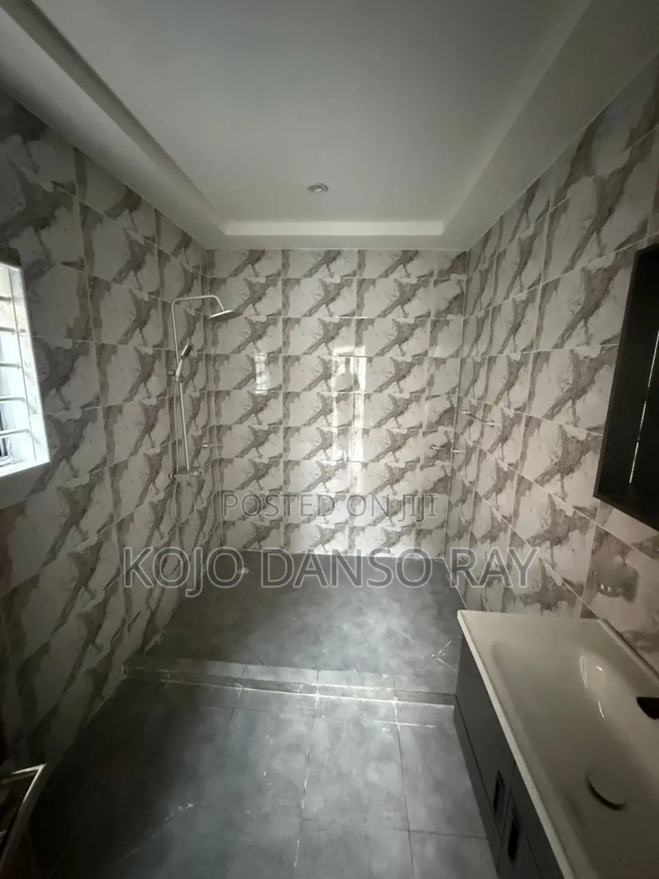 3bdrm House in Accra Metropolitan for sale in Accra Metropolitan