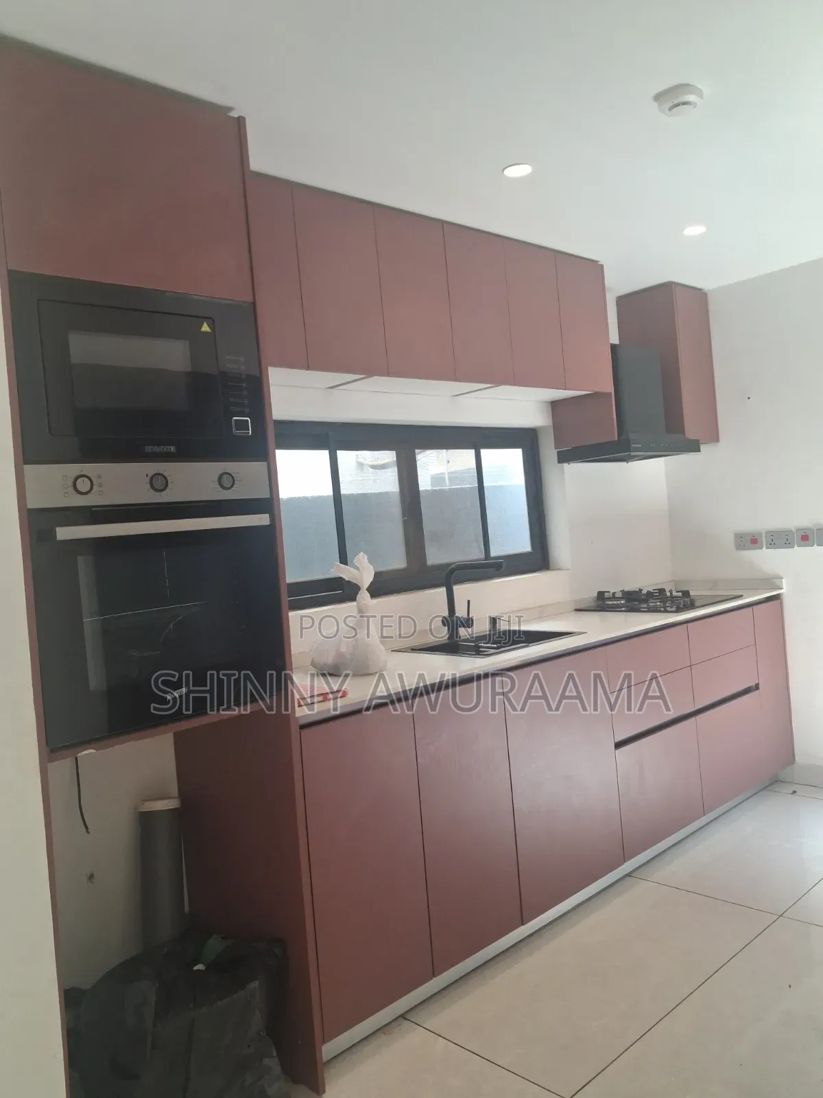 3bdrm House in School Junction for sale in Nmai-Dzorn