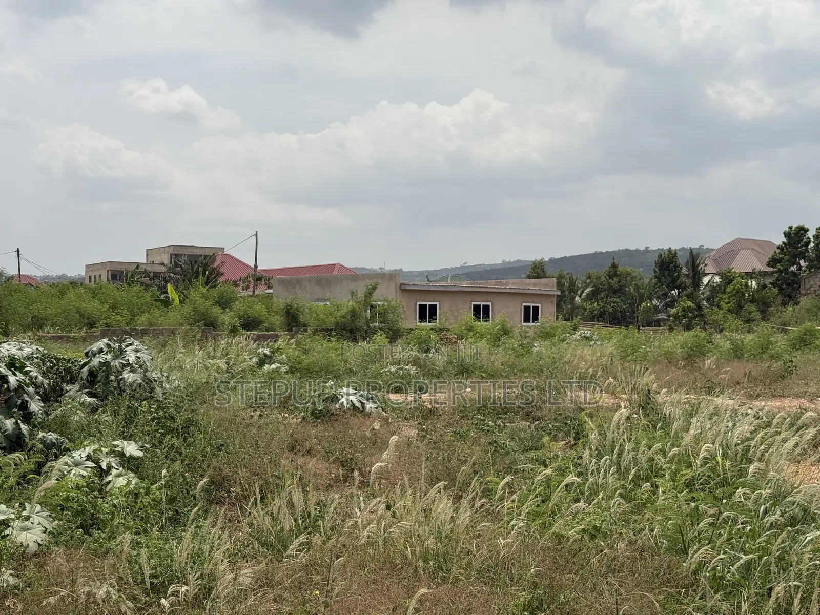 40/100ft Plot of Land at Abokobi Boi Junction. in Abokobi