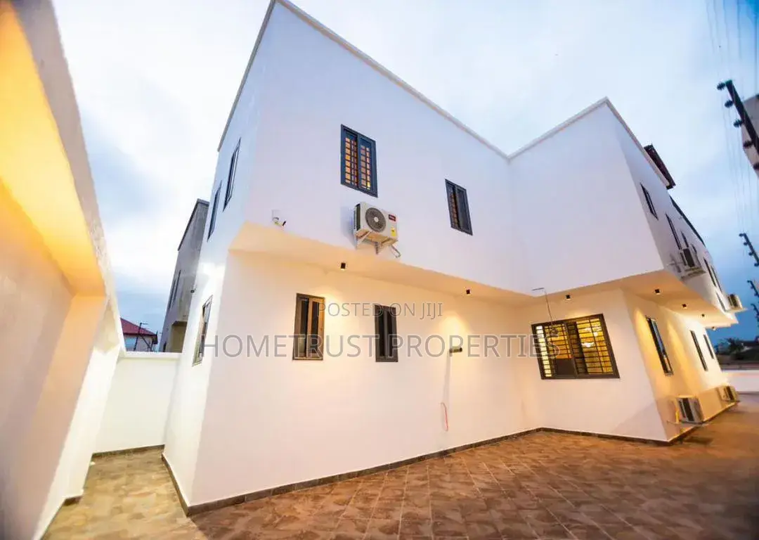 4bdrm Duplex in Haatso Melcom Area, Papao for sale in Papao