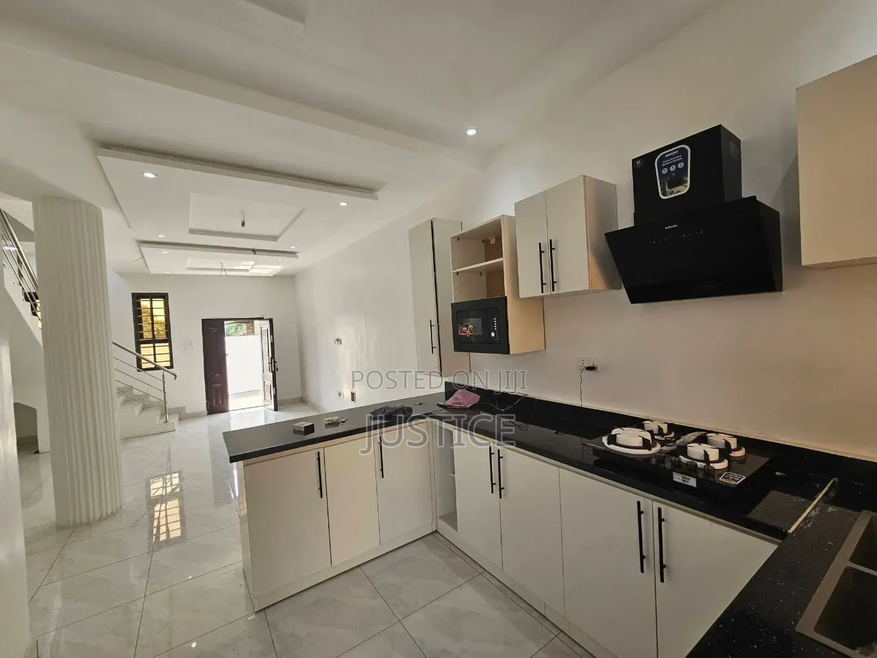 3bdrm Duplex in East Legon Hills, Otano for sale in Otano