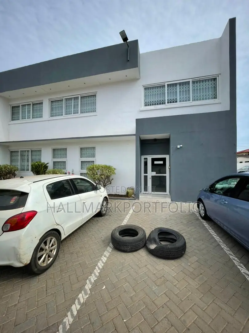 Office Space Ringway Estate in Osu