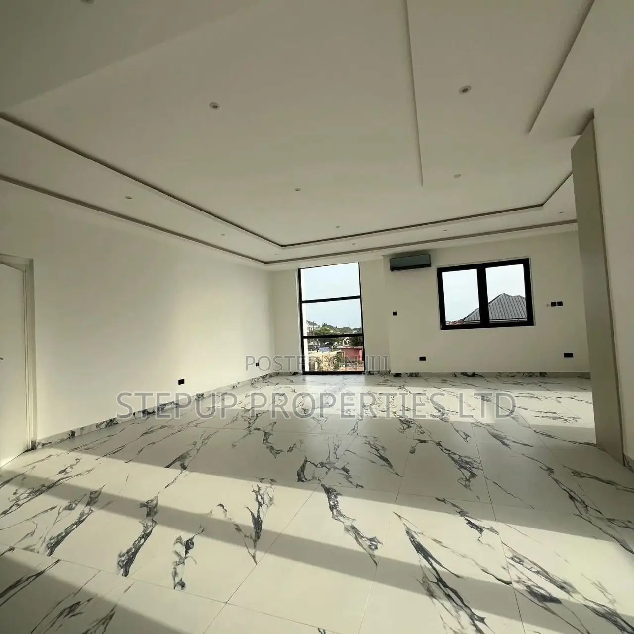 5bdrm Mansion in East Legon for sale in East Legon