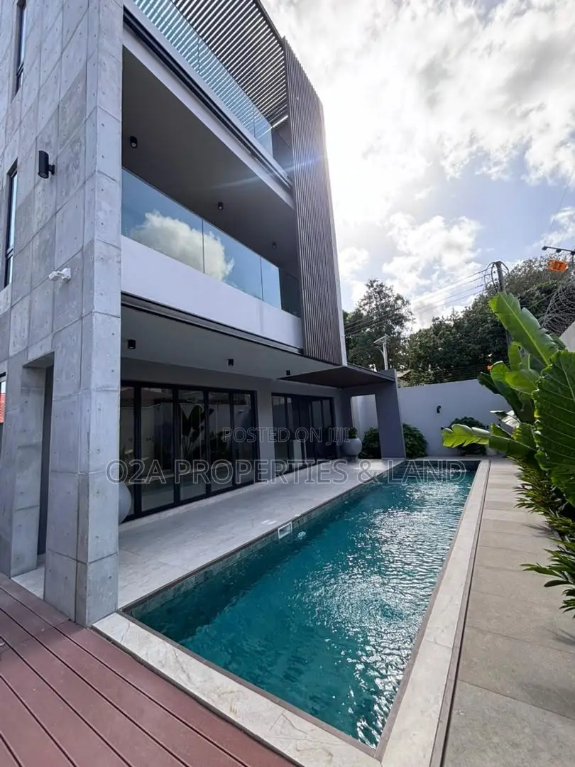 4bdrm House in Cantonments, Acquinas for rent in Acquinas