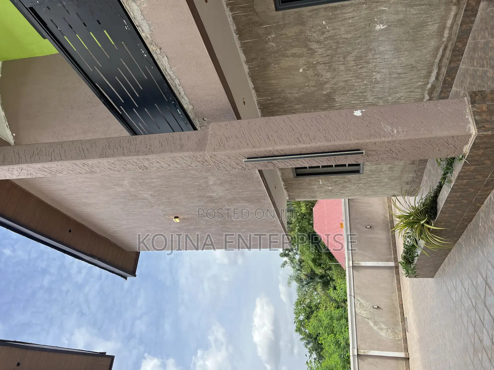 Furnished 3bdrm Townhouse/Terrace in Diamond Hills, Kumasi Metropolitan in Kumasi Metropolitan