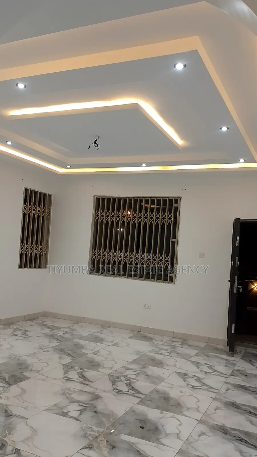 2bdrm Apartment in Tiyumba Real Estate, ECOMOG for rent in ECOMOG