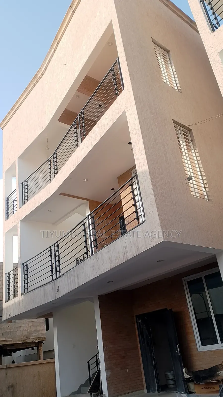 2bdrm Apartment in Tiyumba Real Estate, The Mall for rent in The Mall