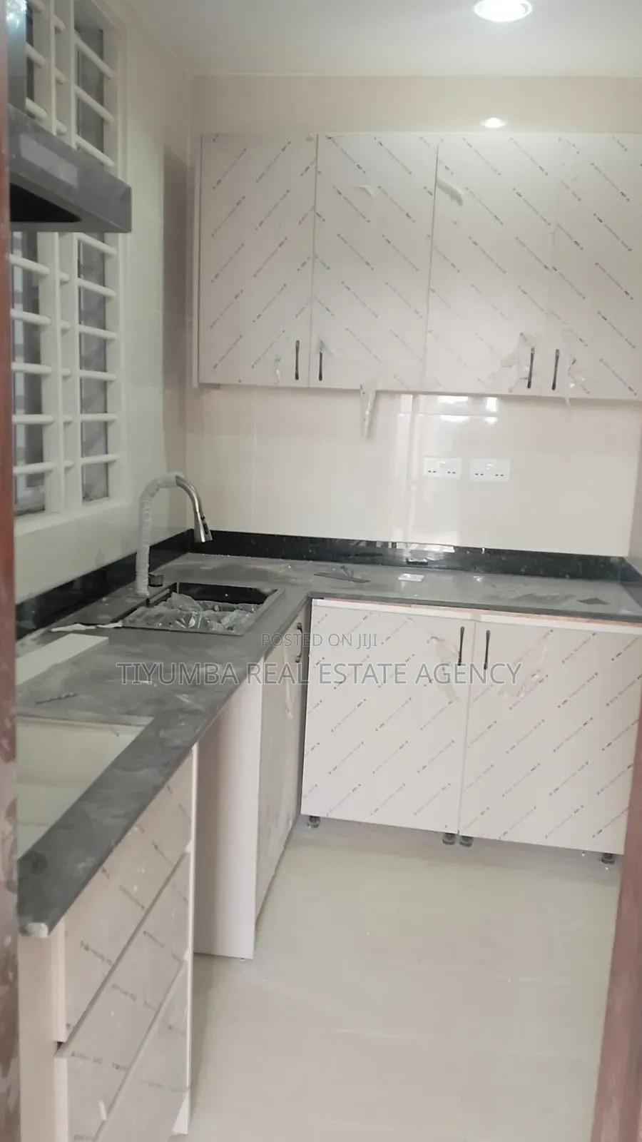 2bdrm Apartment in Tiyumba Real Estate, The Mall for rent in The Mall