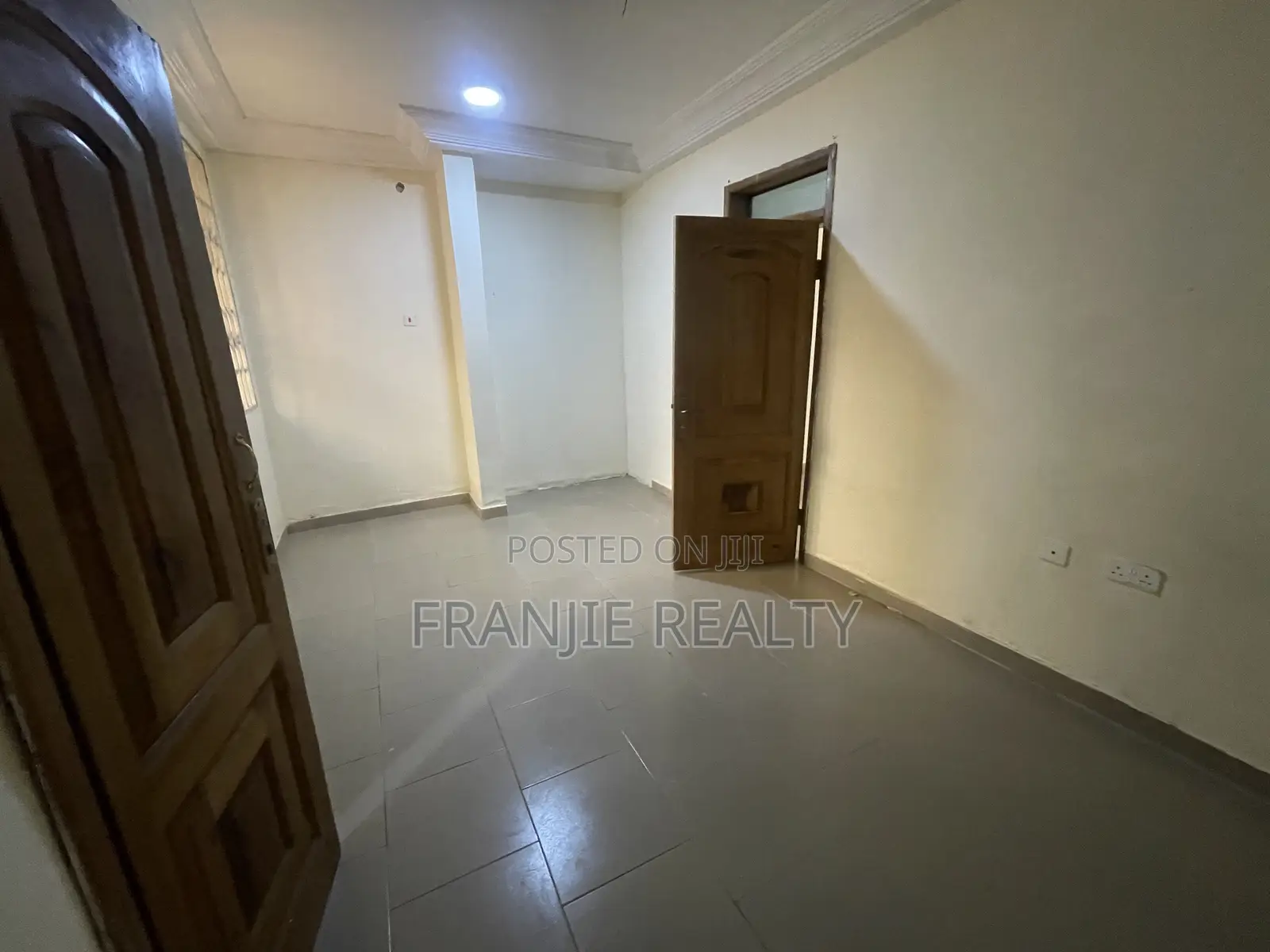 1bdrm Apartment in Franjie Realty, West Hills Mall Area for rent in West Hills Mall Area