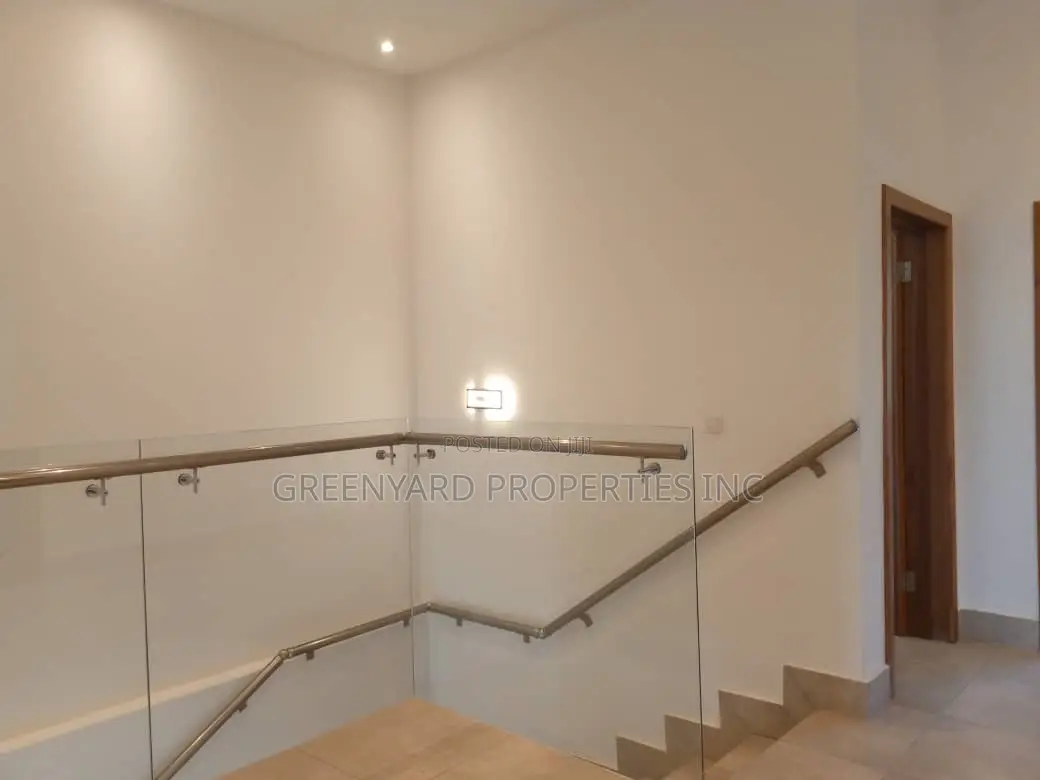 3bdrm Townhouse / Terrace in Airport for rent in Airport Residential Area