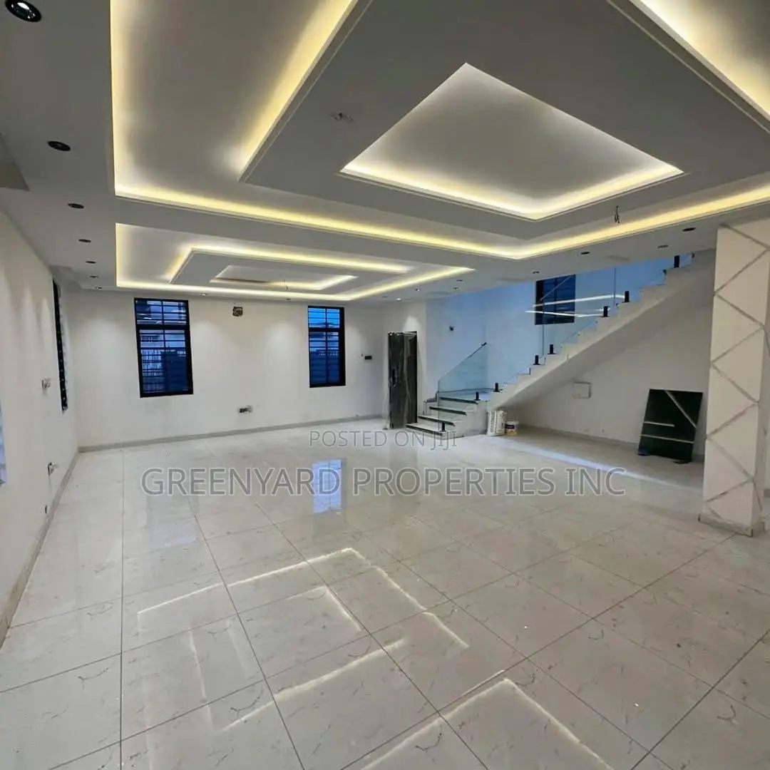 4bdrm House in Hills, East Legon for sale in East Legon