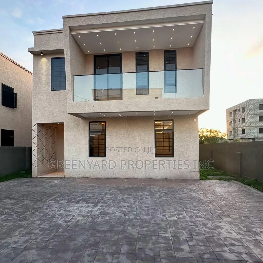 4bdrm House in Hills, East Legon for sale in East Legon