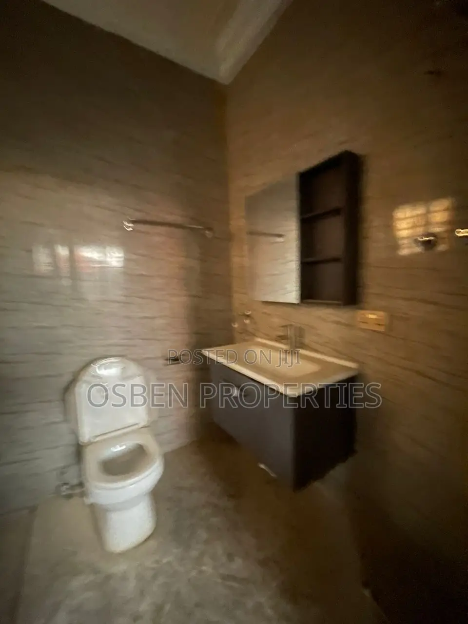 2bdrm Apartment in Osben Properties, Lashibi for rent in Lashibi
