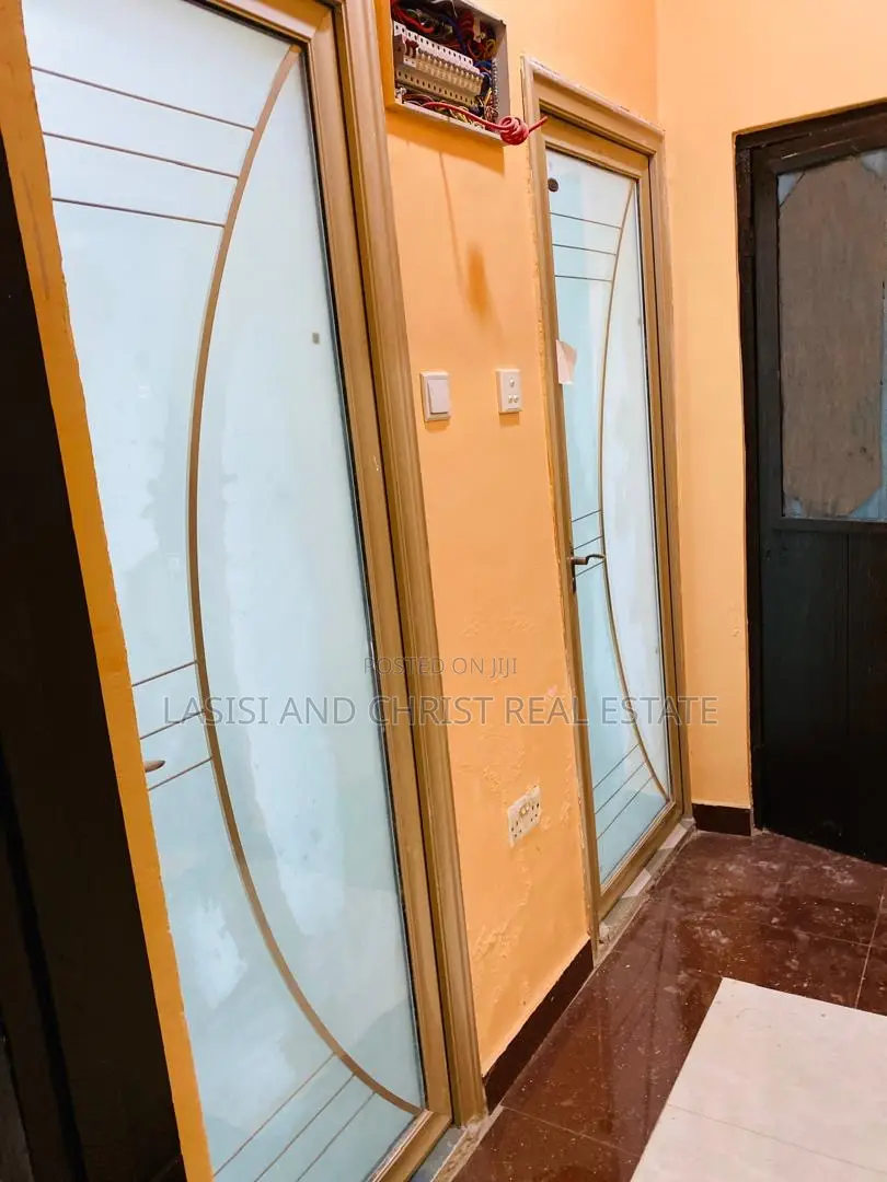 2bdrm Apartment in Lasisi And Christ, Amasaman for rent in Amasaman